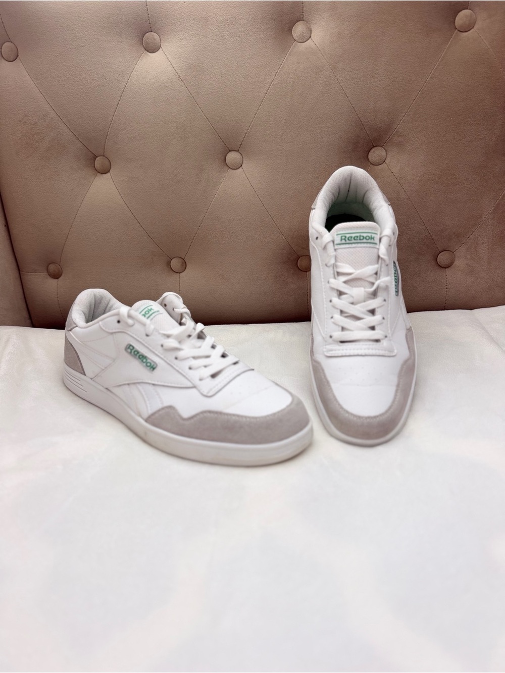 Reebok Galaxy 7 Men’s 10.5 White Gray Green Leather Suede Sneakers
